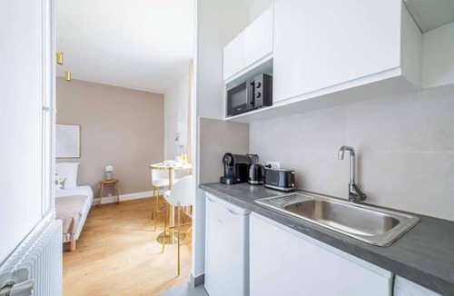Issy-les-Moulineaux Apartment | Studio Cosy au Cœur d’Issy – Proche Paris