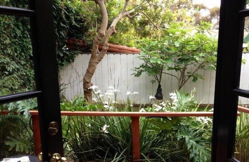 Beach Barber Tract Cottage | Studio Cottage just blocks to Windansea Beach
