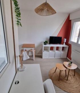 Sablon - Trudaine Apartment | Studio cozy tout confort - Proche centre ville