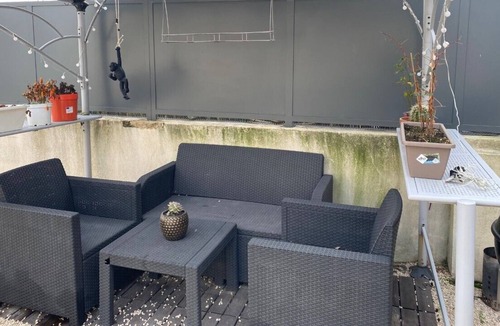 Cuges-les-Pins Apartment | studio Cuges