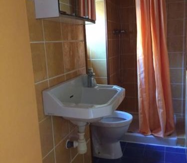 Gares Apartment | Studio CV - Calme, clair avec terrasse