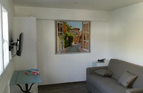 Floirac Apartment | studio d'hôtes climatisé