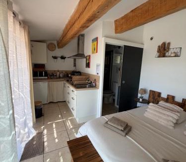 Le Castellet Apartment | Studio dans maisonnette en pierre