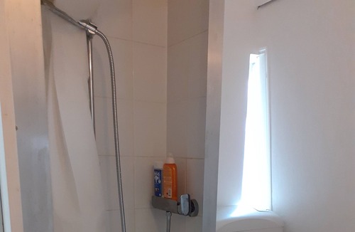 Croulebarbe Apartment | Studio Dans Quartier Agreable et Calme
