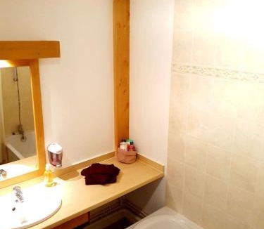 Giez Apartment | Studio dans résidence de tourisme*