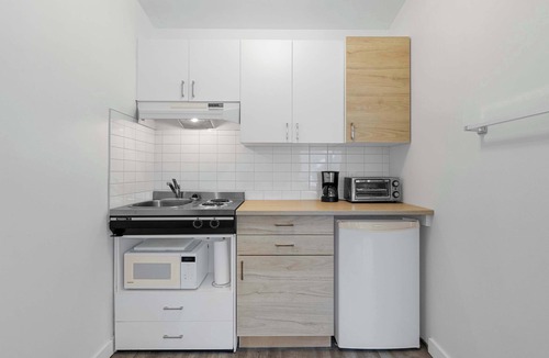 Notre-Dame-Auxiliatrice-de-Buckland Apartment | Studio de Ski 64-2 | Studio Mont du Midi