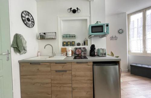 Accolay Apartment | Studio de la Poterie