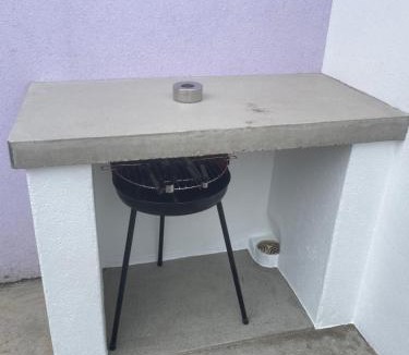 Joncherey Apartment | Studio de plein pied avec terrasse