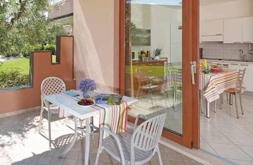 Villaggio Sanghen Apartment | Studio directly on Lake Garda