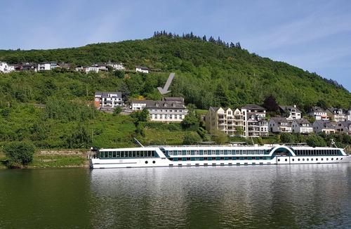 Cochem Apartment | Studio Dornfelder with Moselle view