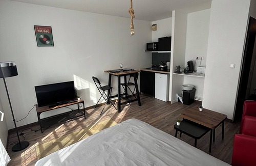 Blain Apartment | Studio downtown blain