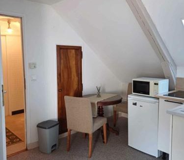 Derchigny Apartment | Studio du manoir