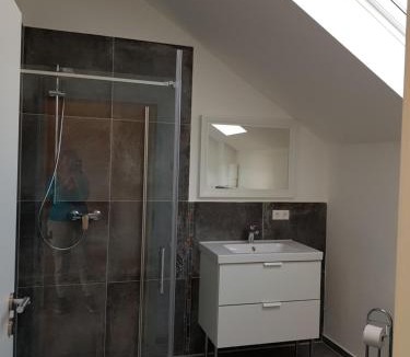 Sankt Johann Apartment | Studio EifelGlück