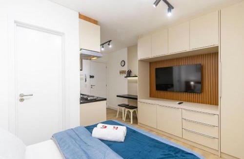Matriz Apartment | Studio em prédio com piscina no centro - LOG0311