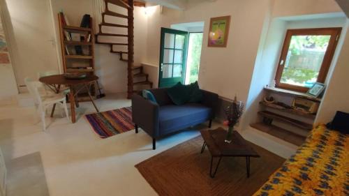 Limogne-en-Quercy House | Studio en duplex et jardin au coeur du village