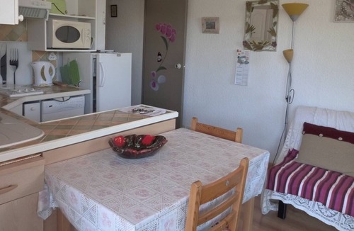 Le Sauze Apartment | Studio Enchastrayes, studio flat, 4 persons