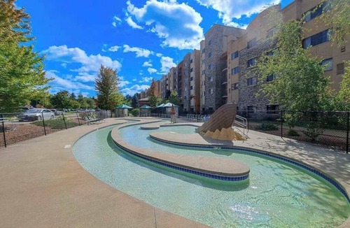 Wisconsin Dells Condo | Studio Escape at Chula Vista w/Adventure Perk