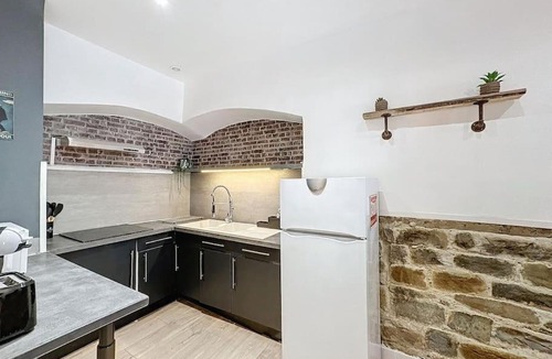 Villeneuve-de-Berg Apartment | Studio Evasion Ardéchoise