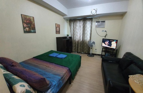 South Triangle Apartment | Studio express room...@mplace