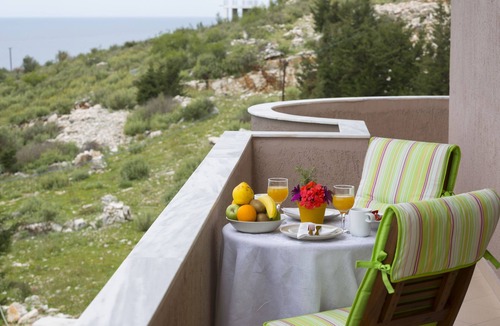 Sarande House | Studio Flat