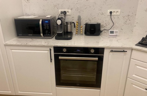 Cluj-Napoca City Centre Apartment | Studio flat in center of Cluj-Napoca with WiFi, AC