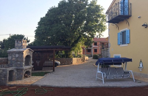 Kornic Apartment | Studio flat with air-conditioning Kornić (Krk) (AS-11506-a)