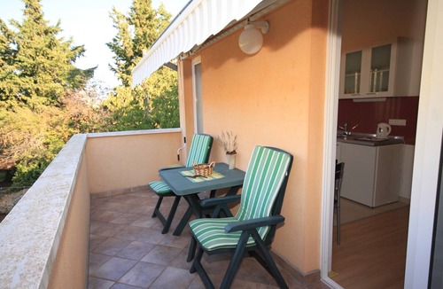 Zdrelac Apartment | Studio flat with balcony Ždrelac, Pašman (AS-8424-a)