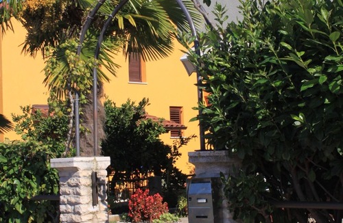 Valbandon Apartment | Studio flat with terrace and sea view Fažana (AS-7205-a)