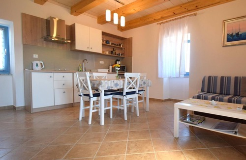 Skrbcici Apartment | Studio flat with terrace Skrbcici (Krk) (AS-20440-b)