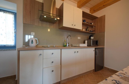 Skrbcici Apartment | Studio flat with terrace Skrbcici (Krk) (AS-20440-b)