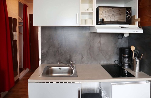 Les Orres Apartment | Studio for 2 people in the heart of the resort of Les Orres 1650