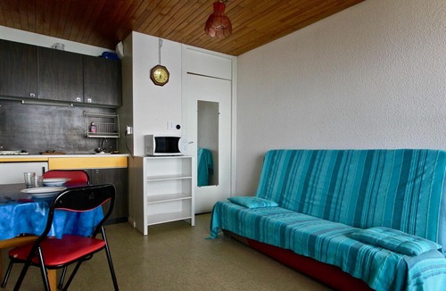 Chamrousse Apartment | Studio for 3 at the foot of the slopes, pets accepted