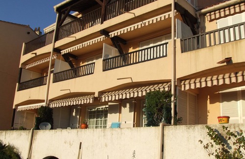 La Croix-Valmer Apartment | Studio for 3 people - Ocean view - Parking - Pool - Housekeeping - Special offer: July 25–31