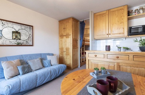 Pla d'Adet Apartment | Studio for 4 with balcony near ski slopes