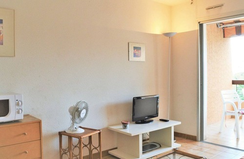 Le Lavandou Apartment | Studio for 4, parking, pets allowed, near beach - Le Lavandou