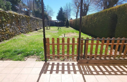 Pradelles Apartment | Studio for 4 people with private garden