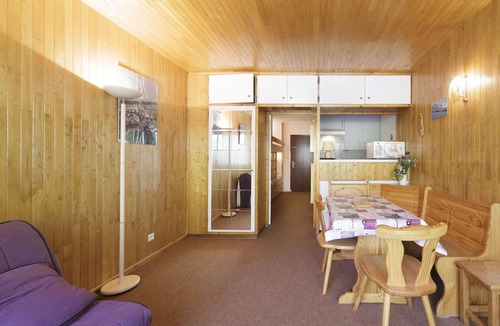 Eaux-Bonnes Apartment | Studio for 6 people at the foot of the slopes with balcony and mountain views
