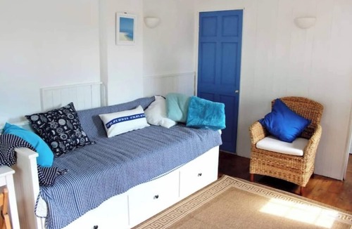 St Just Apartment | Studio for couples close to the sea