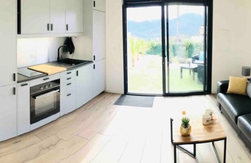 Les Adrets-de-l'Esterel Apartment | Studio Cosy Dans Lesterel Proche Mer