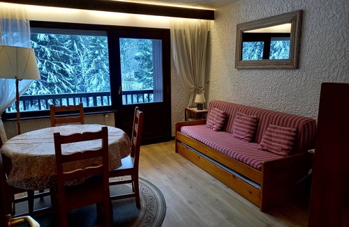 Les Contamines-Montjoie Apartment | Studio 275 south-facing, 4-minute walk (Lay gondola) heated indoor pool