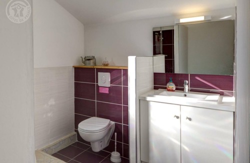 Saint-Marcel-de-Felines Apartment | Studio Saint-Marcel-de-Félines, studio flat, 2 persons