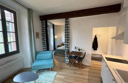 Intra Apartment | Studio Frida Center lake