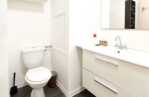 14th Arrondissement Apartment | Studio#Gare Montparnasse#Galeries Lafayette#2pers.