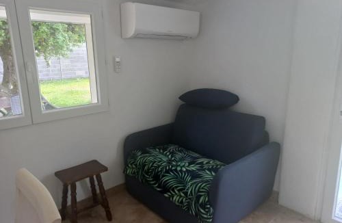 Saint-Didier House | Studio garrigue saint didier