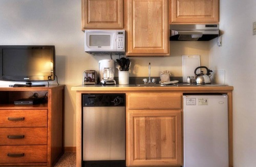 Four O'Clock Villa | Studio: Grand Timber Lodge @ Breckenridge CO