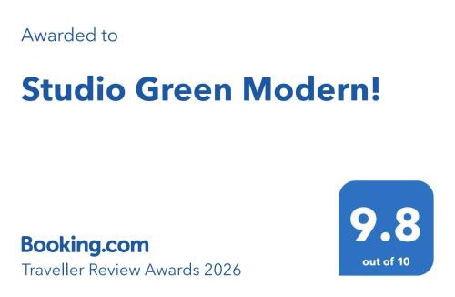 Scheia Apartment | Studio Green Modern!