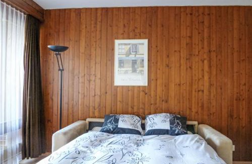 Vex Apartment | Studio Greppon 110 by Interhome