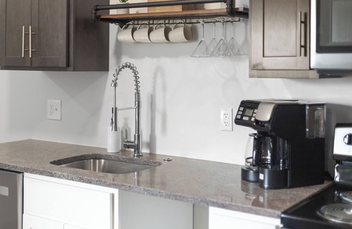 New Center Detroit Apartment | Studio/half bedroom with balcony in Midtown, Detroit