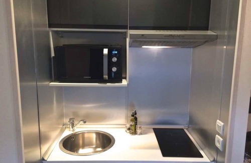 Saint-Michel Apartment | Studio historic center Saint Michel