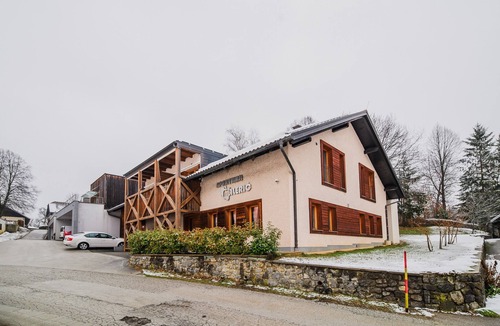 Crnomelj Apartment | Studio Idila with Indoor pool and Wellness access